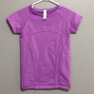 Ivviva tee size 12